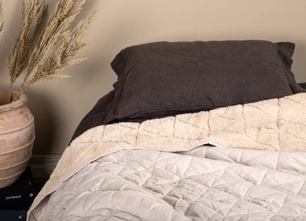 Venture Home Nilla Överkast 150 x 250 Beige