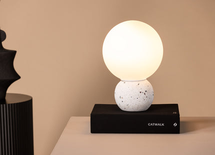 Venture Home Metz Bordslampa Vit
