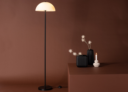 Venture Home Ferrand Golvlampa Vit