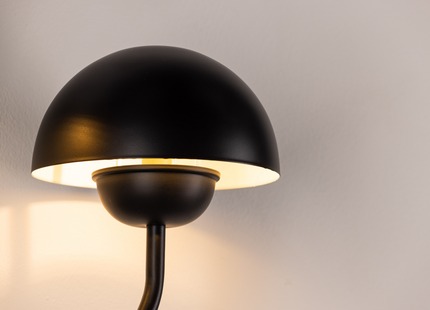 Vind Lyckorna Vägglampa Svart