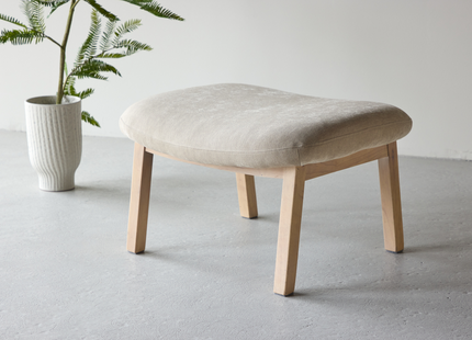 Venture Home Rile Ottoman 60 x 42 x 70 Beige
